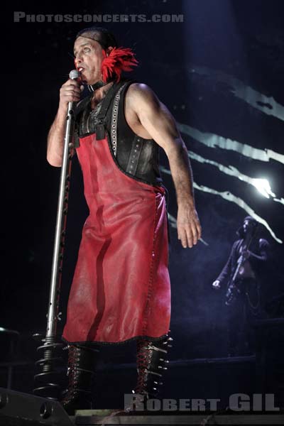 RAMMSTEIN - 2009-12-09 - PARIS - Bercy - 